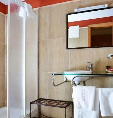 Playa Santa Baia 酒店 比戈